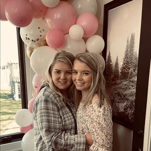 Meet your Posher, Kendra